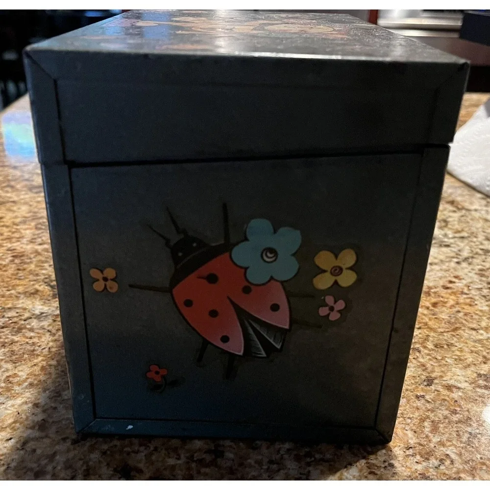 Vintage Metal Storage Tin/Box Tiger And Friends Sturdy Solid Construction 1950's